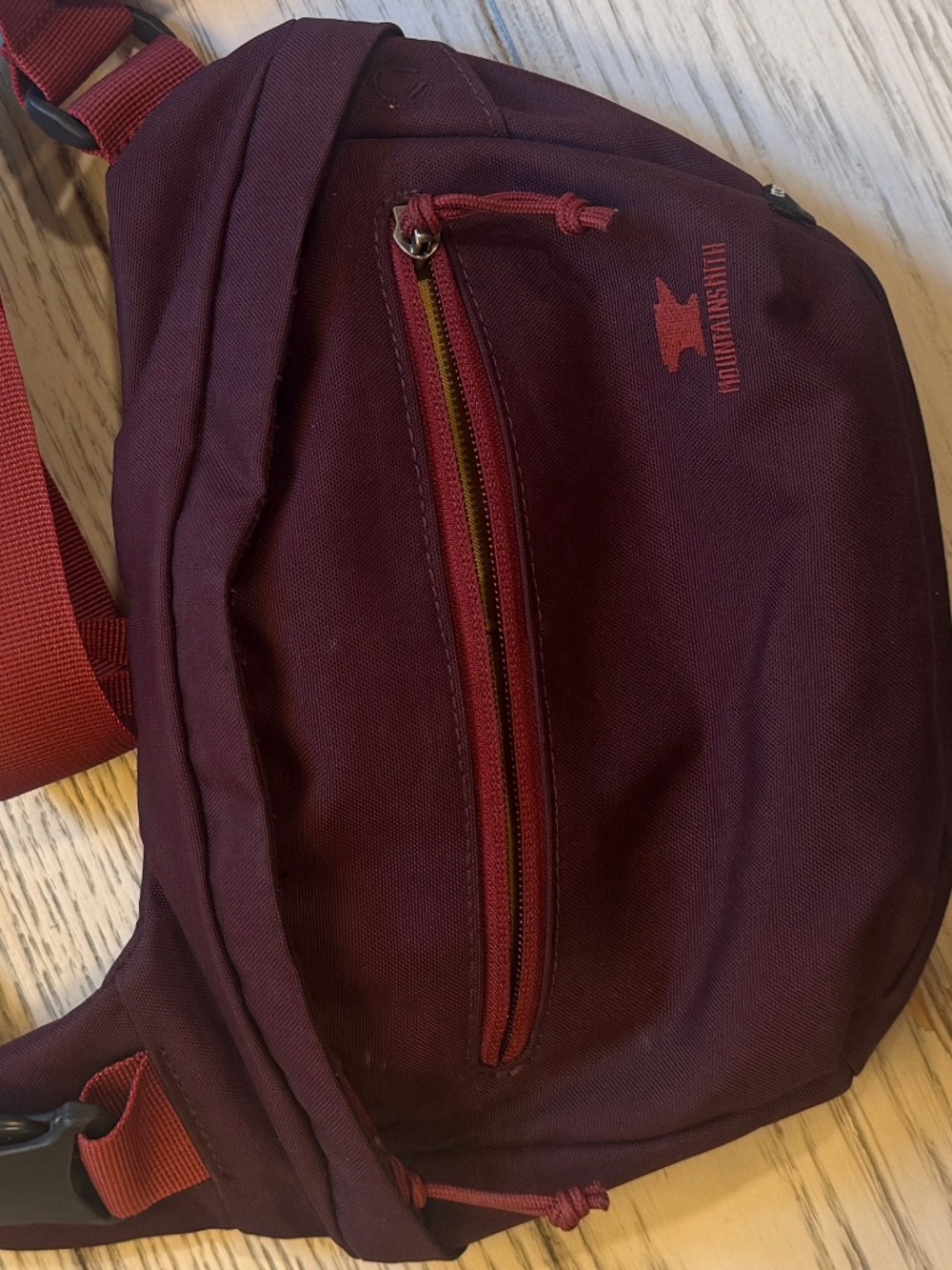 Mountainsmith Knockabout Hybrid Lumbar Pack Maroon & Red w/yellow lining hiking